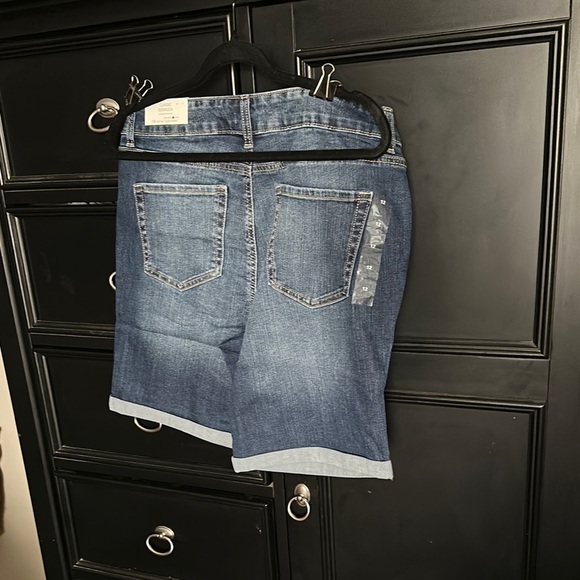 Maurices Blue Jean Shorts with Cuffed Hem and Distressed Look - Picture 5 of 5